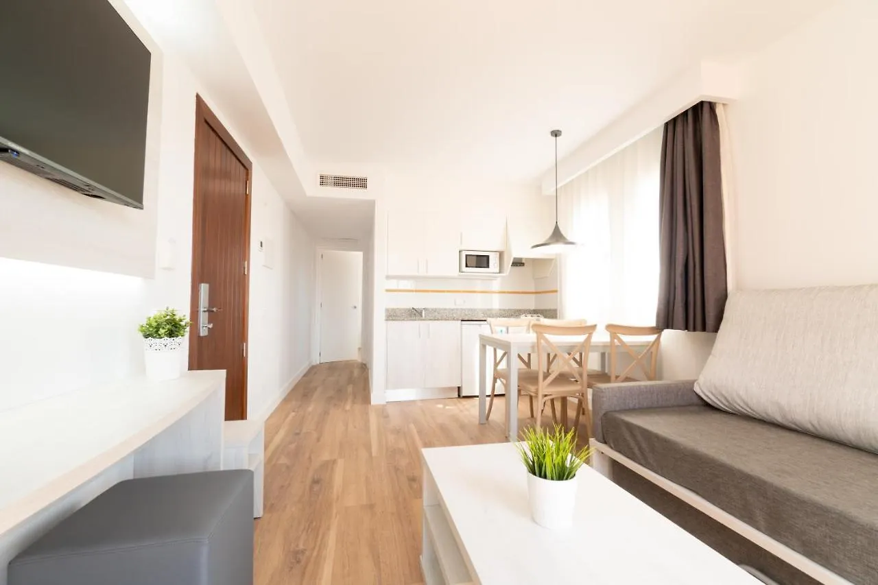 Aparthotel Ciudad Laurel Cala Millor  3*, Cala Millor (Mallorca) Spain