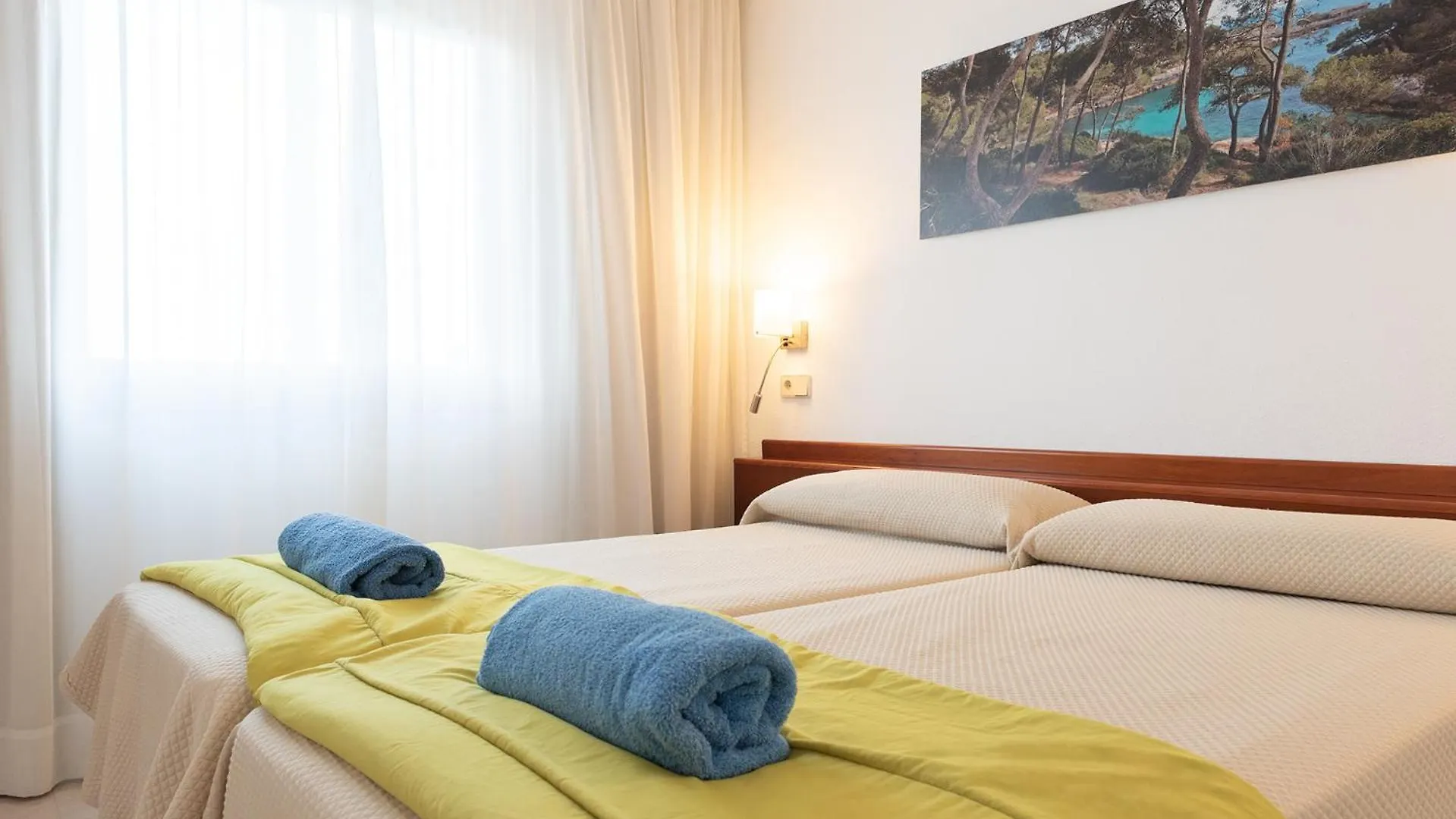 ***  Aparthotel Ciudad Laurel Cala Millor  Espanha