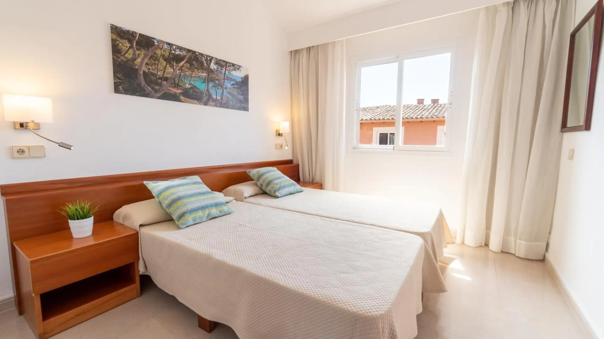 Aparthotel Ciudad Laurel Cala Millor  3*, Cala Millor (Mallorca) Spagna